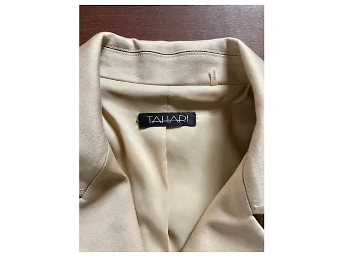 Elie Tahari Chaquetas Beige 