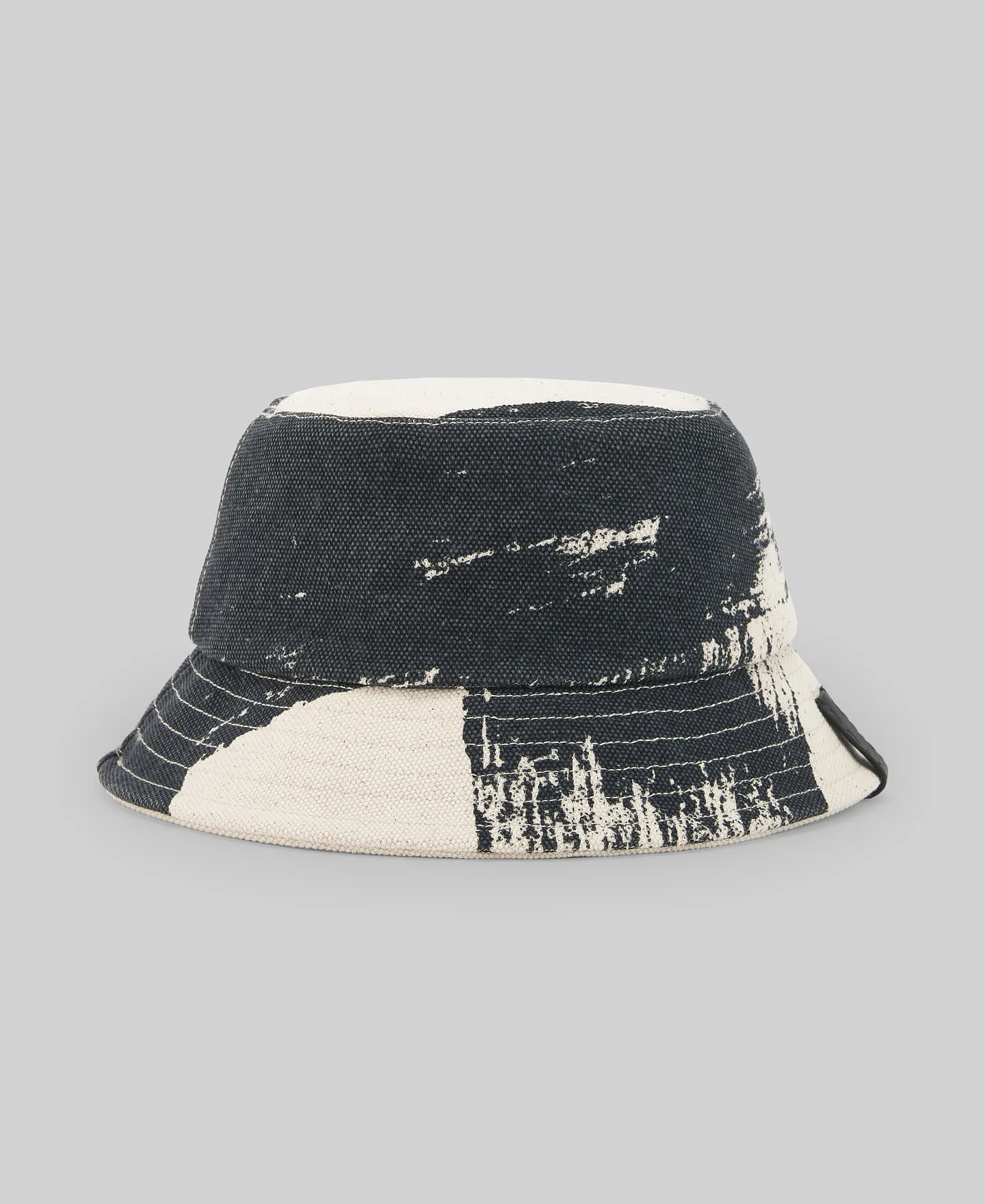 Gorro en canvas estampado mujer